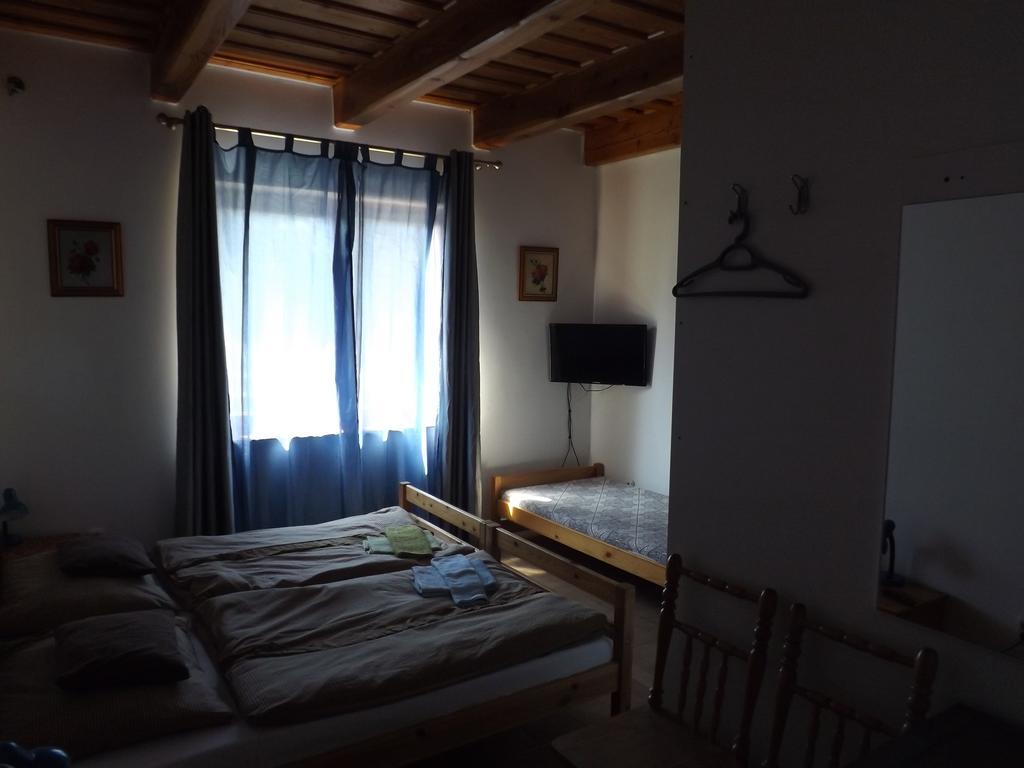 Napos Vendeghaz Otel Yanıkkale Dış mekan fotoğraf
